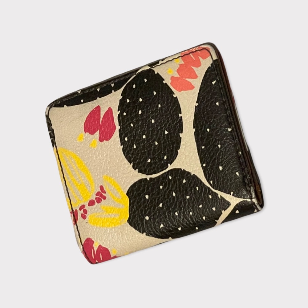 Fossil Floral Snap Wallet